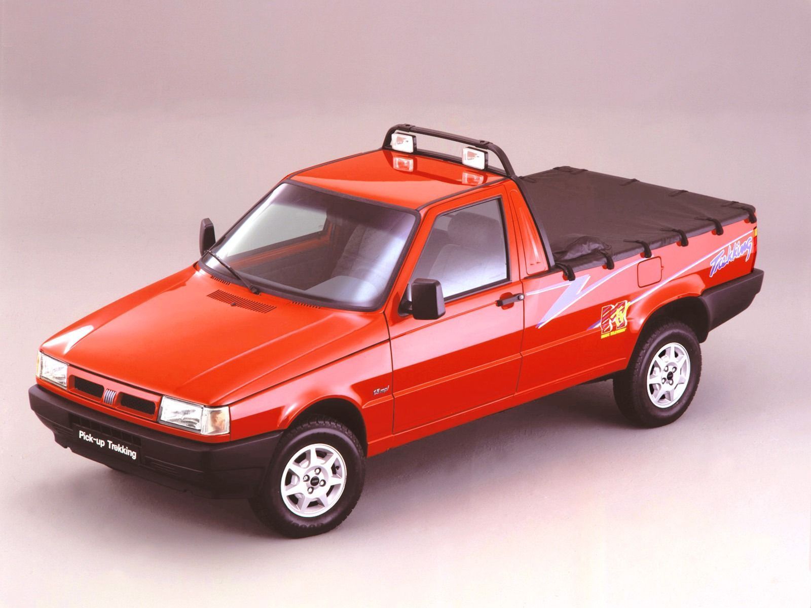 Fiat Fiorino Trekking MTV 1997 • Divulgação
