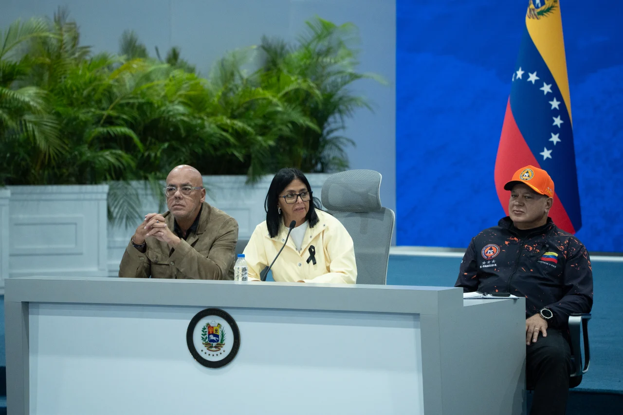 Conferência de imprensa de Delcy Rodríguez em Caracas