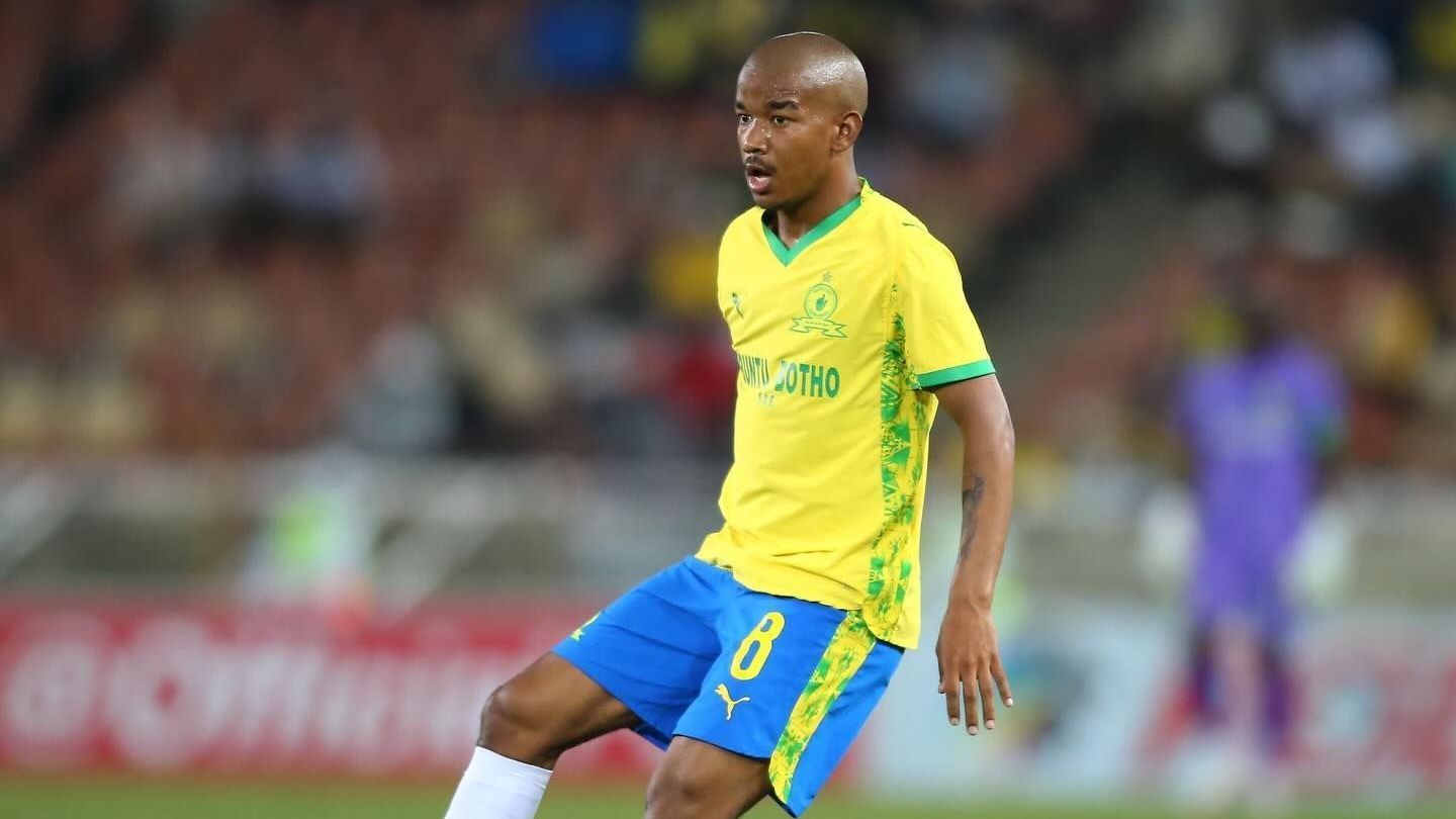 Jayden Adams pelo Mamemlodi Sundowns