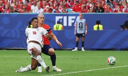 Imagem de destaque do post: Bellingham marca, iguala Kane e entra na briga pela artilharia da Copa