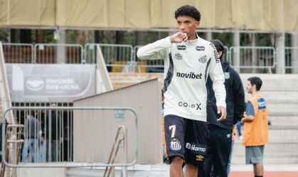 Juninho, ex-Robinho Jr, atacante do Santos