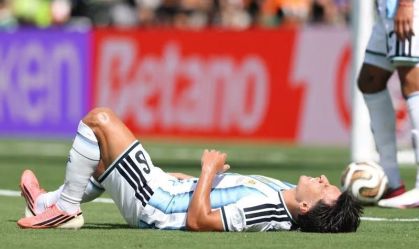 Imagem de destaque do post: Destaque da Argentina se machuca e é substituído na final da Copa do Mundo