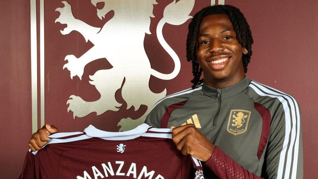 Johan Manzambi, destaque da Suíça na Copa do Mundo e reforço do Aston Villa