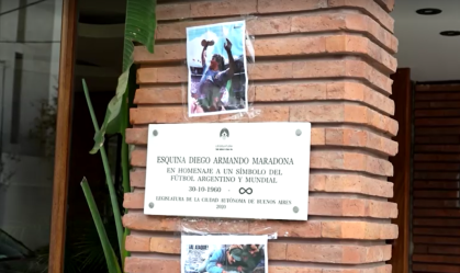 Imagem de destaque do post: Casa de Maradona vira santuário antes de semi da Copa contra a Inglaterra