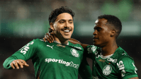 Palmeiras vence Coritiba e amplia vantagem na liderança do Brasileirão