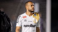Santos não consegue rescisão amigável com Mayke; entenda a negociação