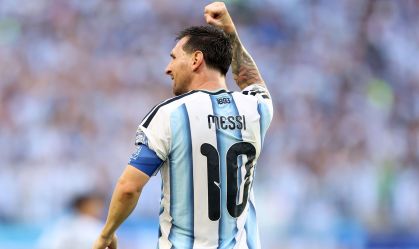 Imagem de destaque do post: Messi passa Maradona e vira maior assistente da história das Copas