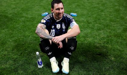 Imagem de destaque do post: GOAT dos números: Messi domina estatísticas na Copa após semifinal