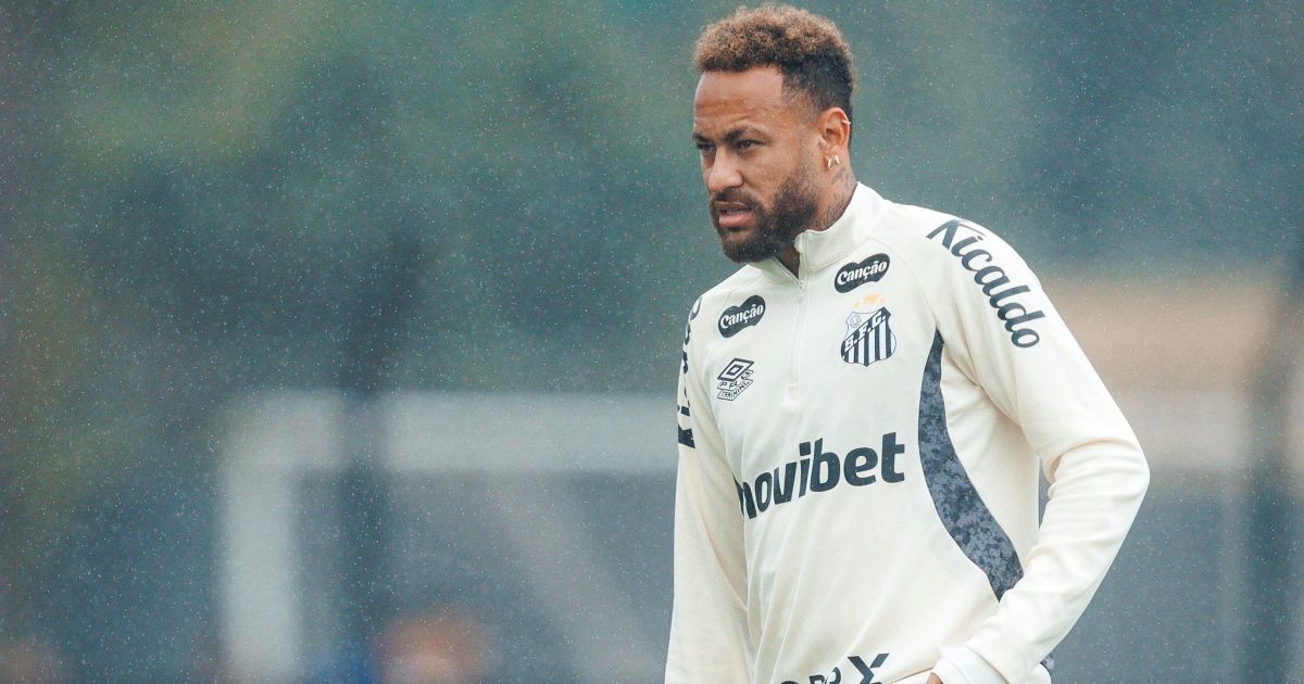 Neymar de volta: Santos divulga relacionados para jogo contra a Chapecoense