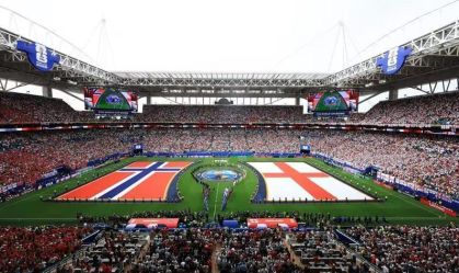 Imagem de destaque do post: Entre mofo e roedores: entenda bastidores dos bandeirões usados na Copa