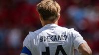 Por que jogadores da Noruega têm letras incomuns em seus nomes?