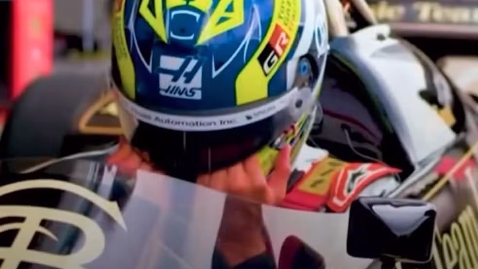 ollie-bearman-senna