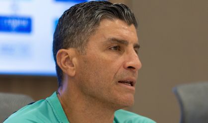 Imagem de destaque do post: Vasco acerta com Pedro Emanuel, técnico português de 51 anos
