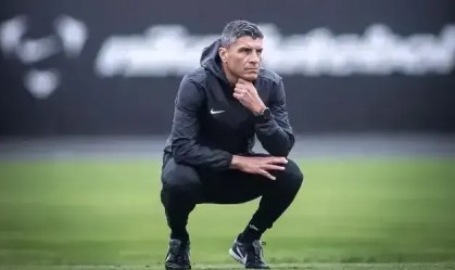 Pedro Emanuel comanda o Vasco pela Sul-Americana
