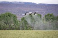 Guerra no Oriente Médio mantém aviação agrícola em alerta, diz Sindag