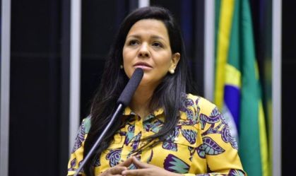 Priscila Costa