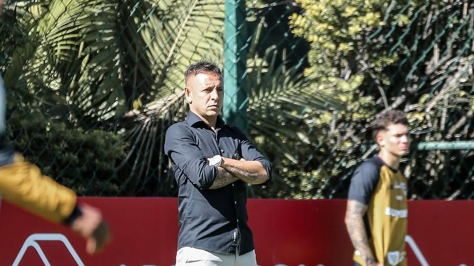 Rafinha é o novo executivo de futebol do São Paulo