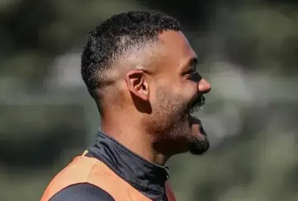 Sabino avança em recuperação e se aproxima de retorno ao São Paulo