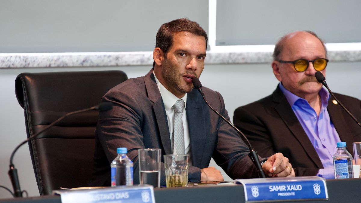 Primeiro-ministro do Canadá detona presidente da Fifa: “Não confio”