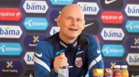 Técnico da Noruega diz que fala sobre Ancelotti foi mal interpretada