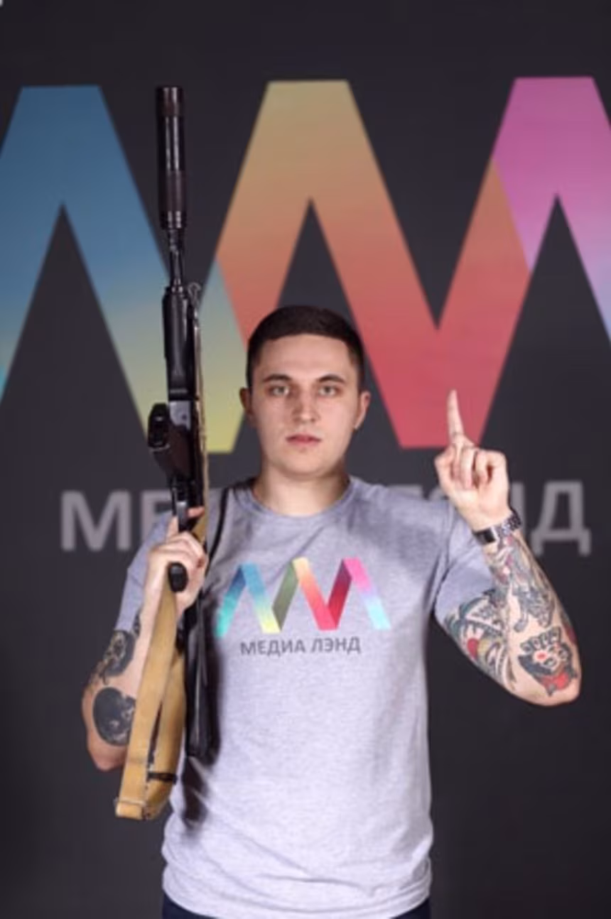 Kirill Zatolokin, um dos suspeitos de participar da rede de crimes cibernéticos operada pela Media Land • Departamento do Tesouro dos Estados Unidos