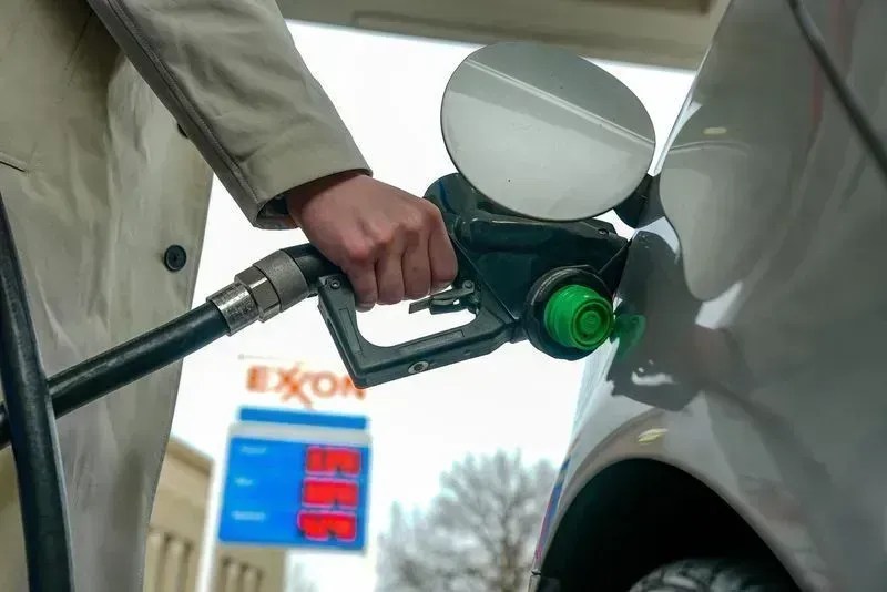 Possibilidade de gasolina aumentar com aumento do petróleo existe