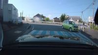 Vídeo mostra terremoto no Japão chacoalhando carros e gerando ondas