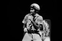 Morre Victor Willis, cantor do Village People, aos 74 anos