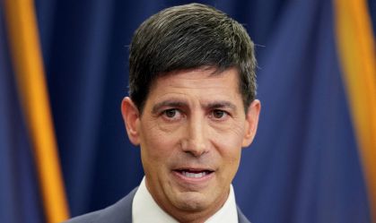 Chair do Federal Reserve dos EUA, Kevin Warsh, em 17 de junho de 2026