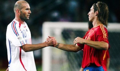 Imagem de destaque do post: Espanha e França farão reencontro na Copa do Mundo após 20 anos; relembre