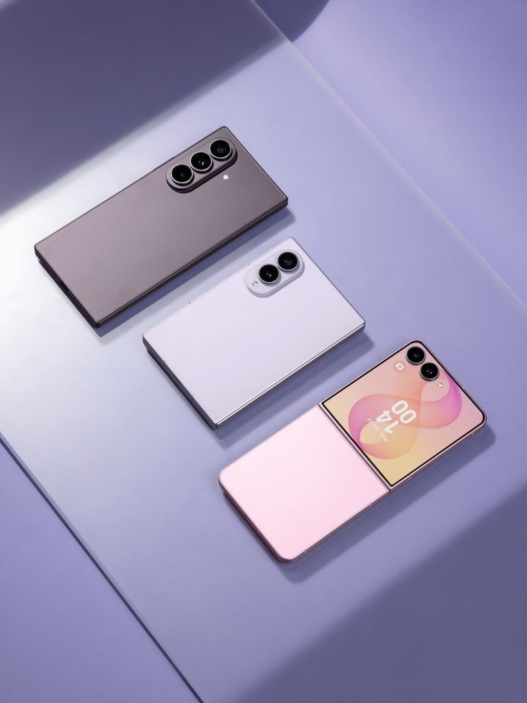 • Samsung