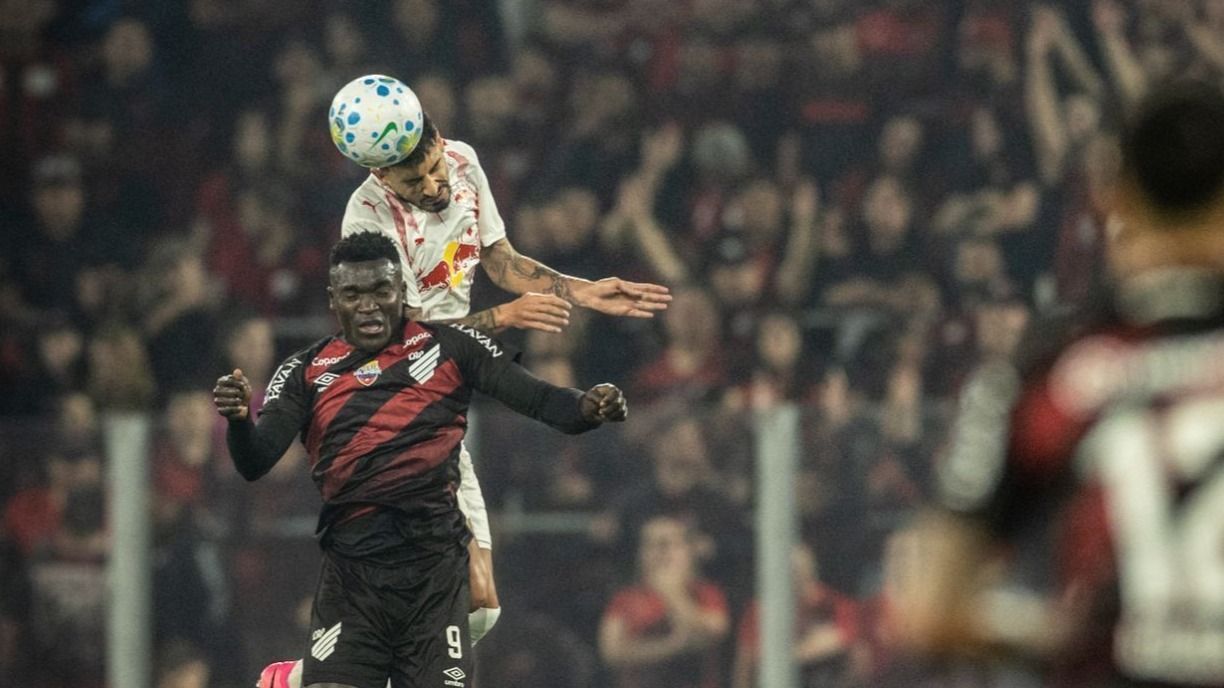 Athletico-PR domina, mas fica no empate contra o Bragantino no Brasileirão