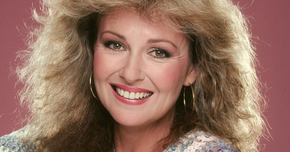 Shelley Fabares, atriz que atuou com Elvis Presley, morre aos 82 anos