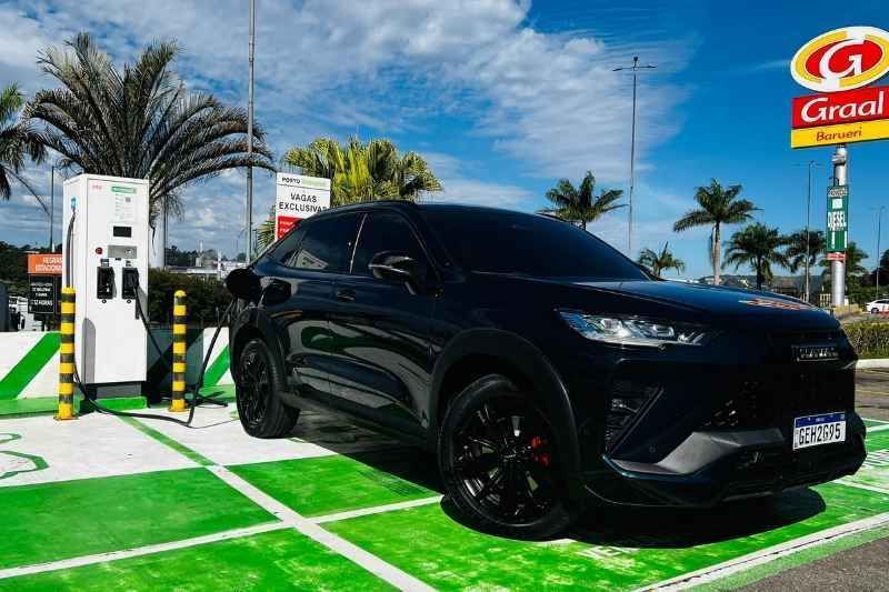 GWM expande ecossistema de recarga e integra estradas ao app My GWM