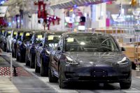 Tesla e outras empresas fazem recall de 4,3 milhões de veículos na China