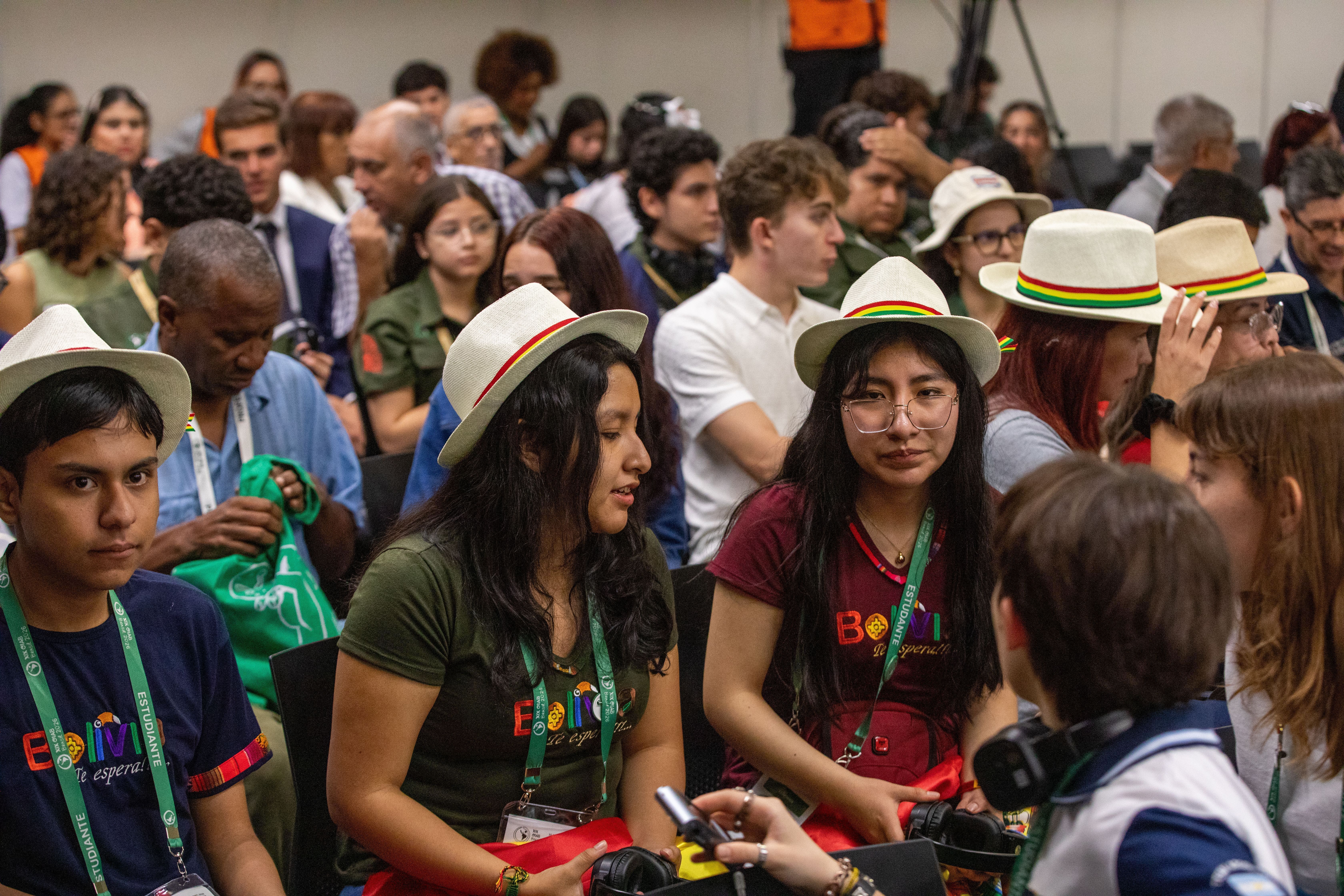 Evento reúne 57 jovens de 16 países • Comunicação Butantan