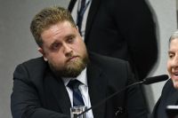 Advogado que defendeu Heleno renuncia à candidatura a deputado no DF