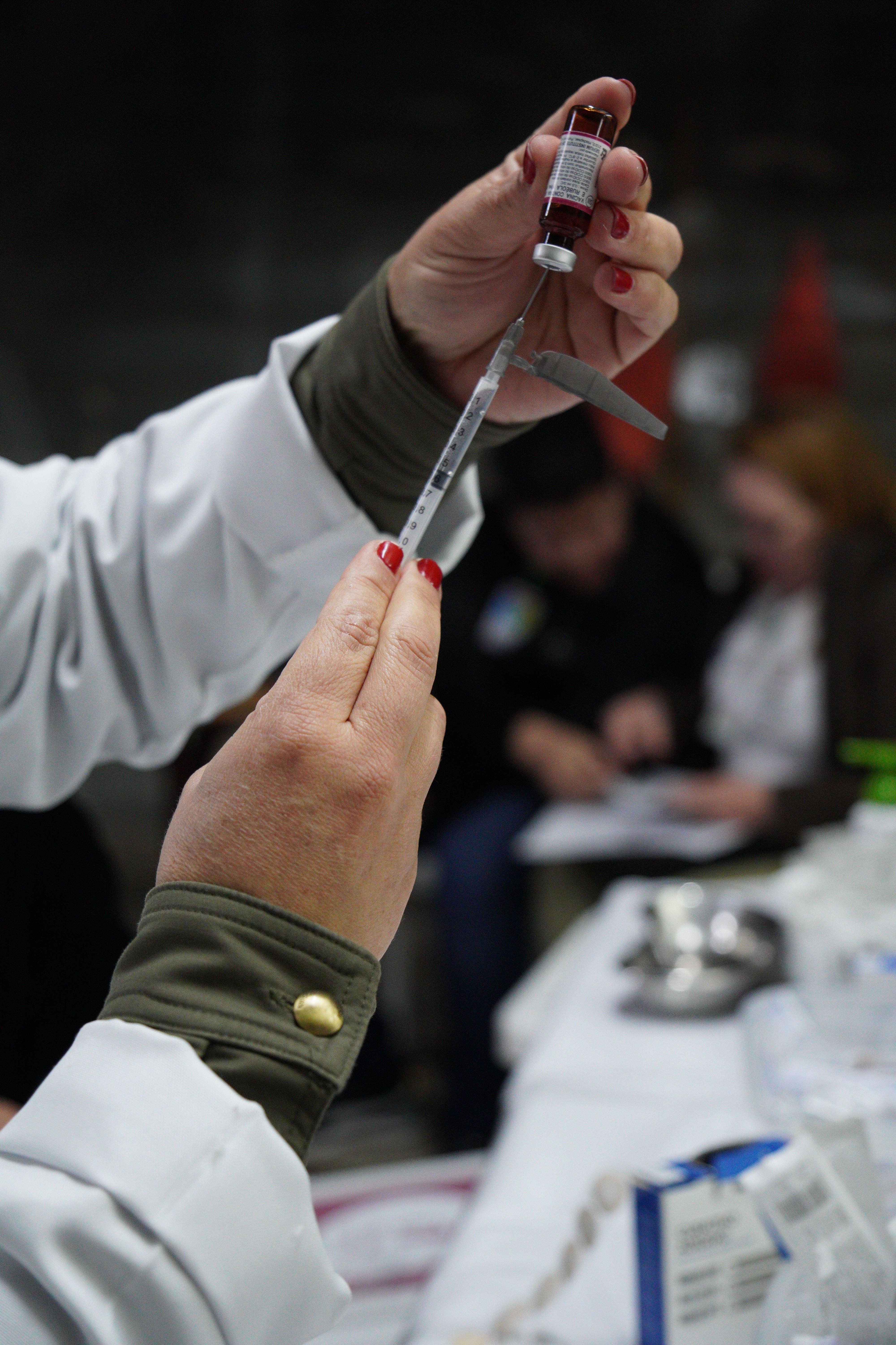 Cerca de 84.632 doses da vacina contra o sarampo e 24.952 doses de outros imunizantes foram aplicados nesta sexta-feira (7), durante a Campanha de Multivacinação da Prefeitura de São Paulo • Divulgação/Prefeitura de São Paulo