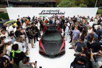 Lamborghini Revuelto SV é revelada na Monterey Car Week