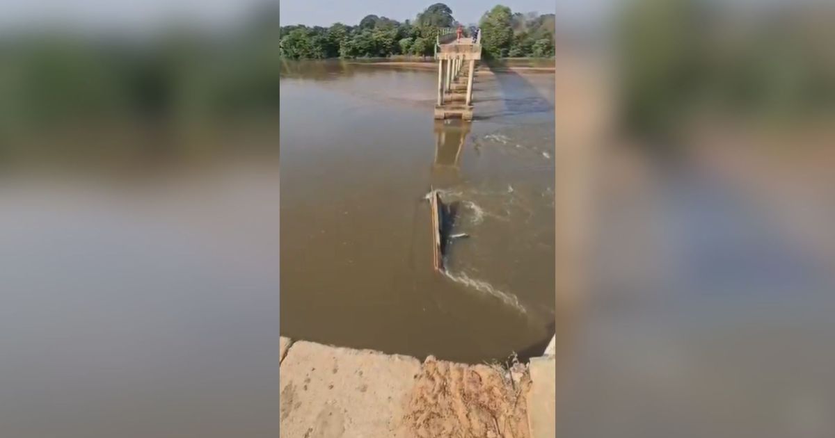 Homem morre após ponte ceder e caminhão cair em rio no MS