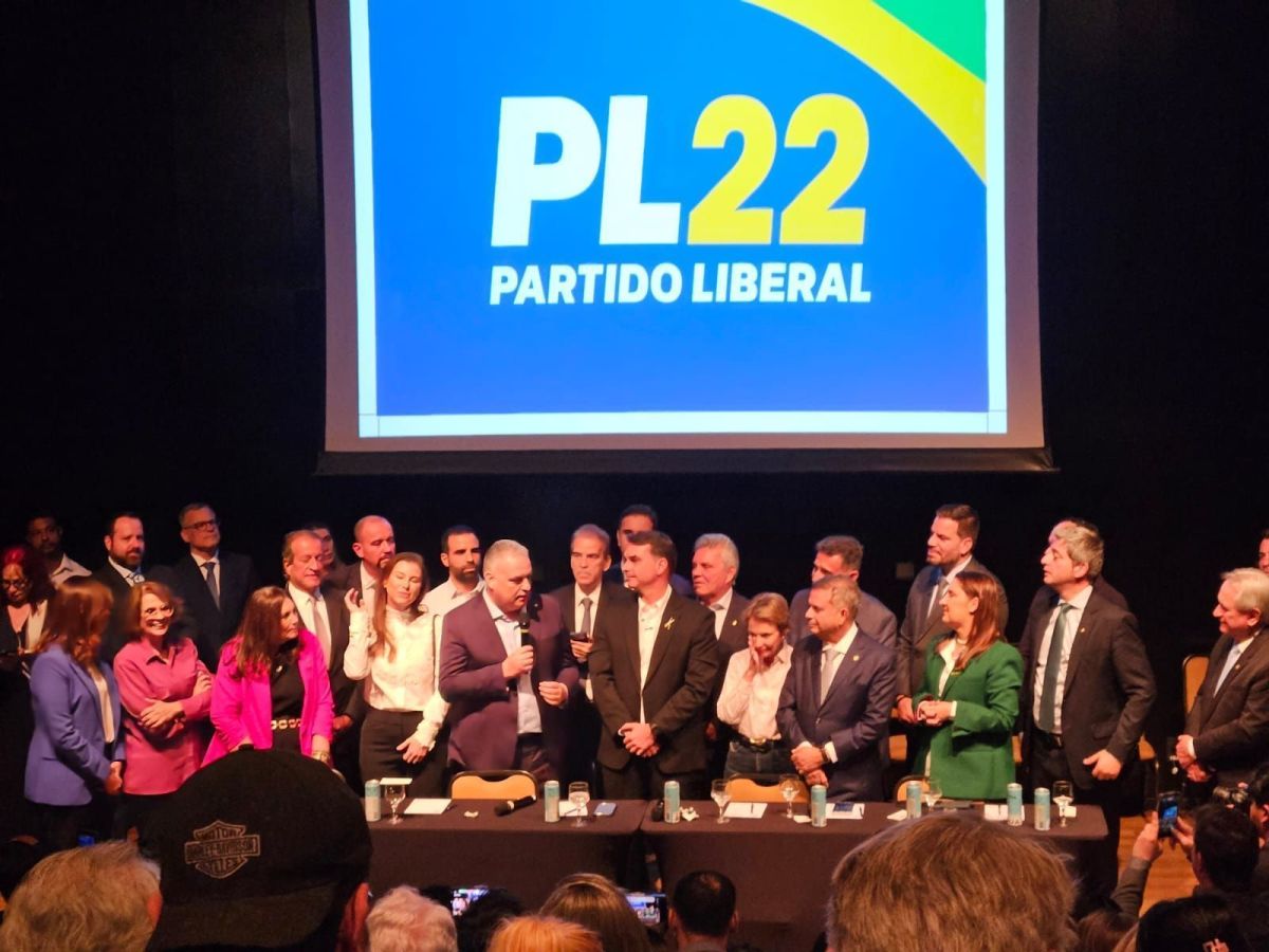 Jair Bolsonaro completa um ano preso; relembre os principais acontecimentos
