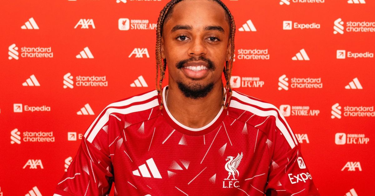 Liverpool anuncia a contratação de Barcola, do Paris Saint-Germain