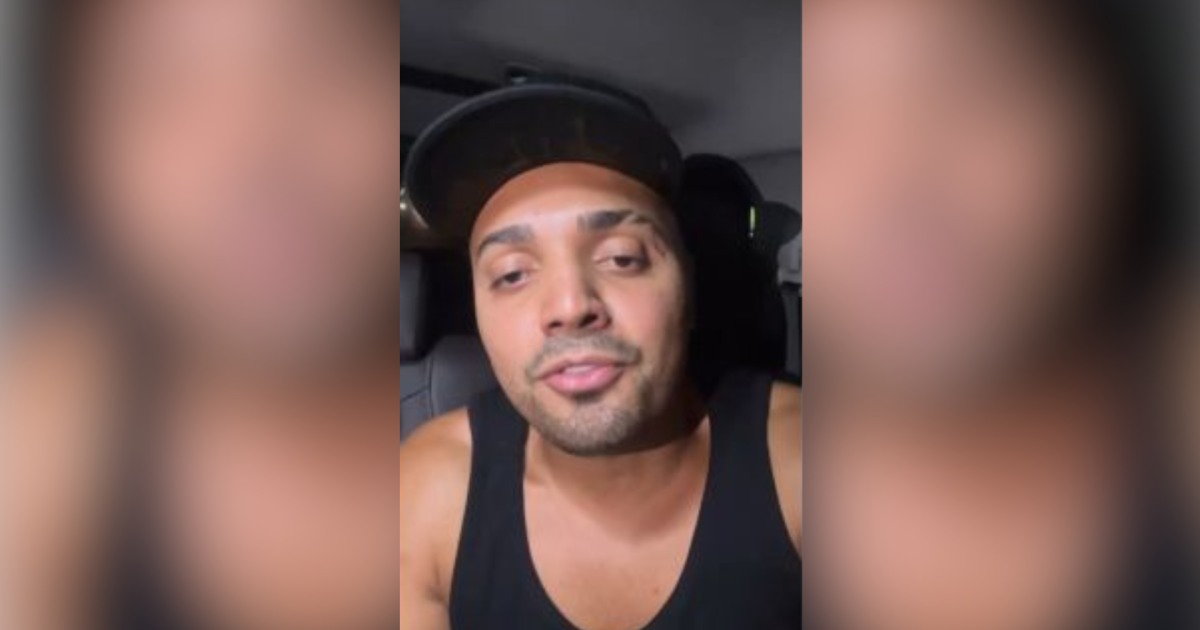 Tirullipa é condenado por puxar biquíni e tocar mulheres em Farofa da Gkay