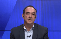 À CNN, Roscoe defende facções como terroristas e diz que tarifaço afeta MG