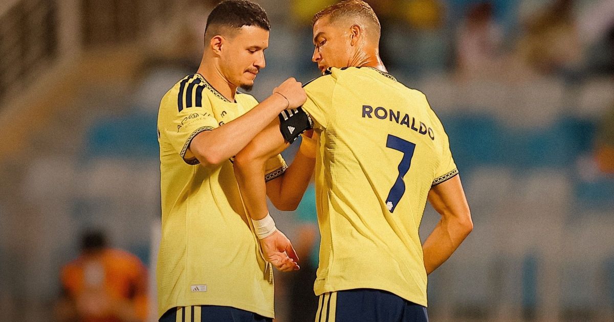 Cristiano Ronaldo sai do banco, sela vitória do Al-Nassr e chega a 977 gols | CNN Brasil