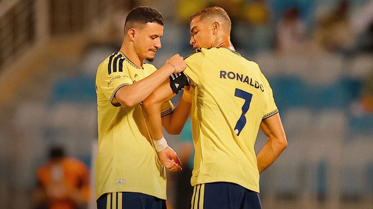 Cristiano Ronaldo sai do banco, sela vitória do Al-Nassr e chega a 977 gols