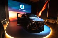 Denza lança Z9 GT e a minivan D9 no Brasil e anuncia recarga de 1500 kW