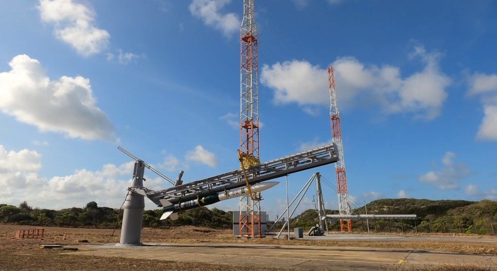 Foguete suborbital VS-30 em lançamento no Centro de Lançamento da Barreira do Inferno