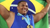 Brasileiro bate recorde pessoal e conquista ouro no Sub-20 de atletismo