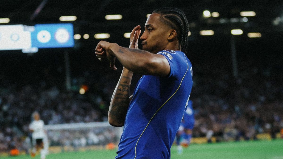 Ausência na Copa, João Pedro faz gol relâmpago histórico pelo Chelsea